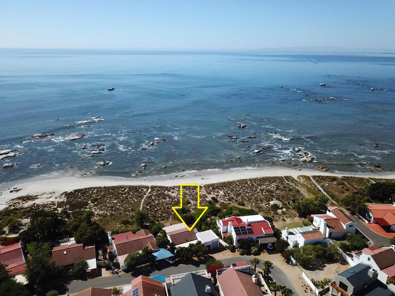 2 Bedroom Property for Sale in Hannasbaai Western Cape